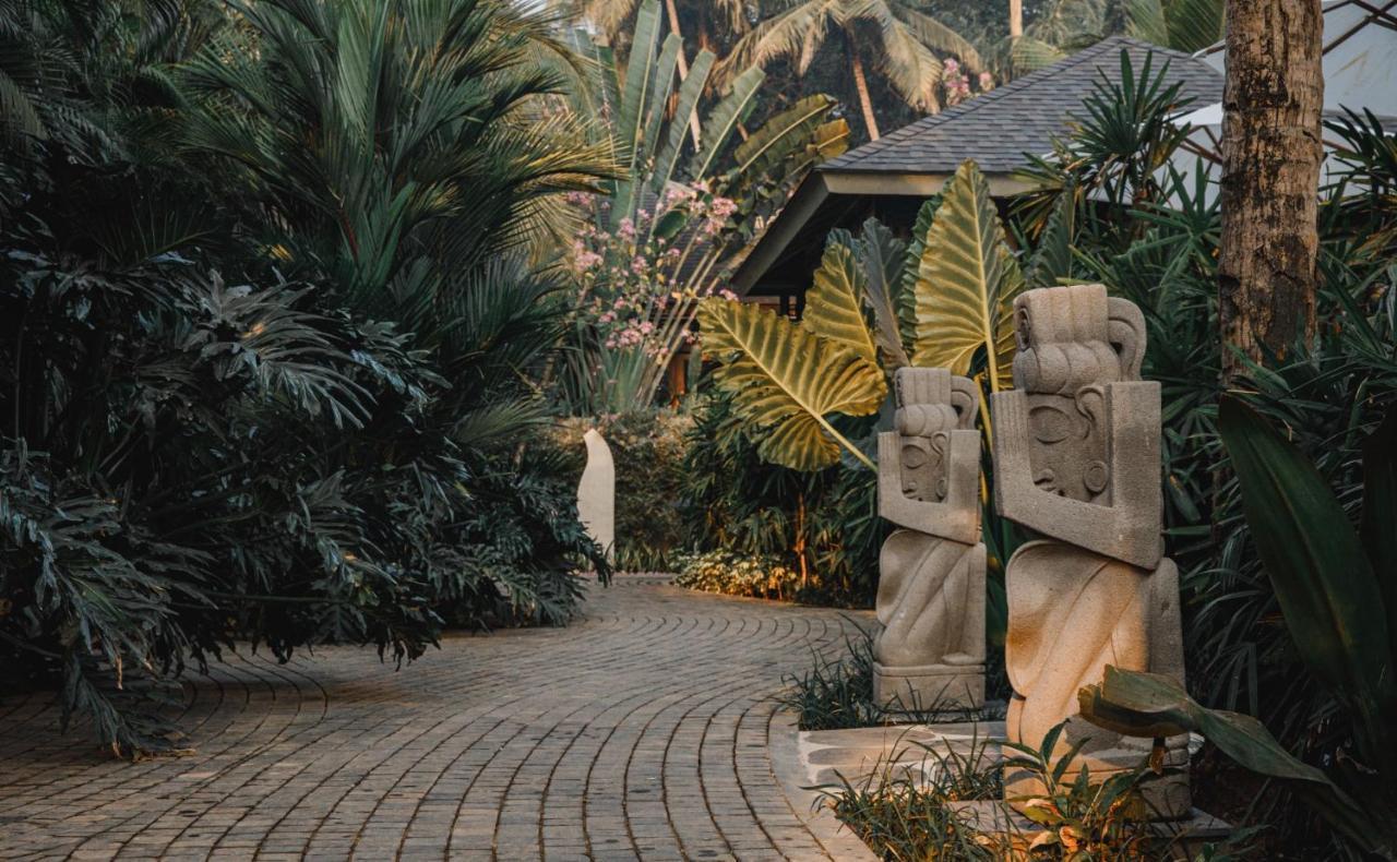 Baale Resort Goa Arpora Εξωτερικό φωτογραφία