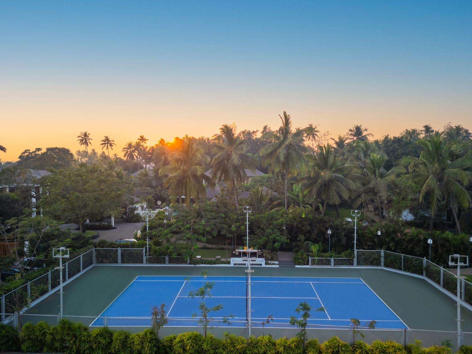 Baale Resort Goa Arpora Εξωτερικό φωτογραφία